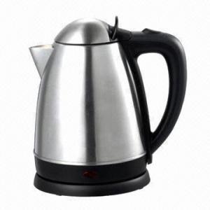 China Plastic Cordless Electric Kettle with Capacity of 1.8L on sale