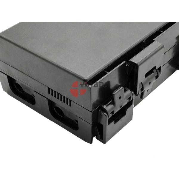 PON FTTH Splitter Fiber Optic Enclosure 48 Cores 3 Layers 4 In 4 Out