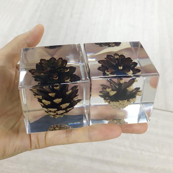 Factory Cheap Paperweights Custom Artwork Craft Clear Acrylic Block Crafts Acrylic Resin Crystal Paper Weight