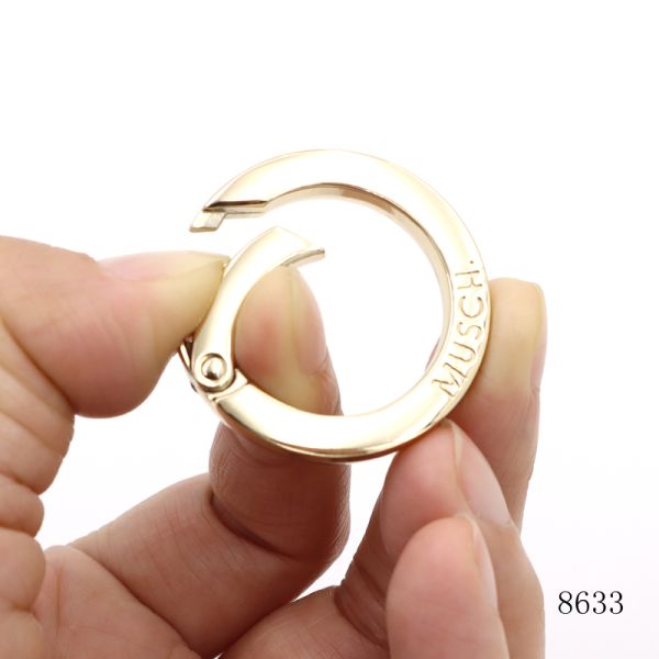 30mm Outer Diameter Metal Flat Alloy O Ring Clasp Custom Spring Ring Clasp with Brand Text