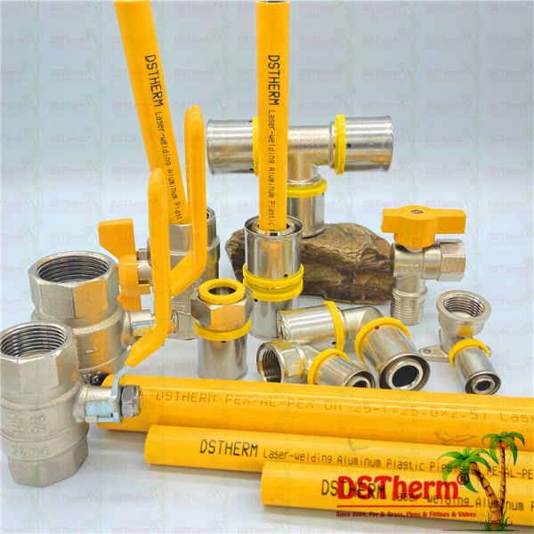 15mm - 63mm Aluminum Pex Pipe Smooth Tidy Facade Plastic Gas Pipe