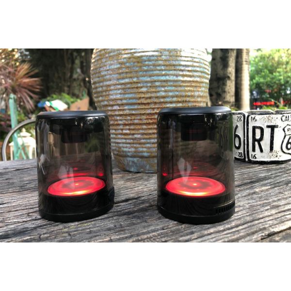 Light Weight True Stereo Bluetooth Speakers Magnetic Bottom Split In Two