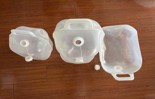 Buy 5L 20L Gallon Folding Barbecue Collapsible Jerry Can With Screw Cap Oil Water at wholesale prices