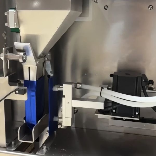 1.5kw Electric Packing Machine Customized Premade Bag Packaging Machine