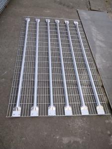 China Pallet Rack Load Capacity Storage Galvanized Iron Wire Mesh Decking on sale