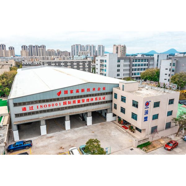 Professional Design 1200pcs/min Sanitary Pad Production Line with Raw Material Export