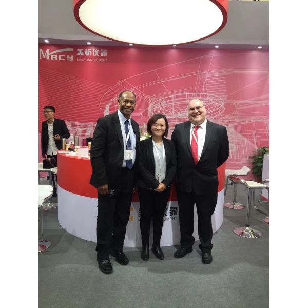 Uv Visible Spectrophotometer Lab Imported Tungsten Lamp And Imported Deuterium Lamp