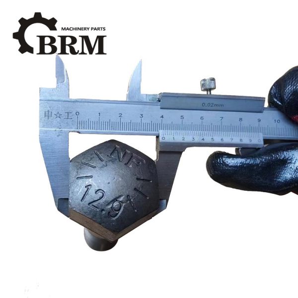 Carbon Steel Dozer Track Bolts Hexagon Head High Tensile Excavator Parts