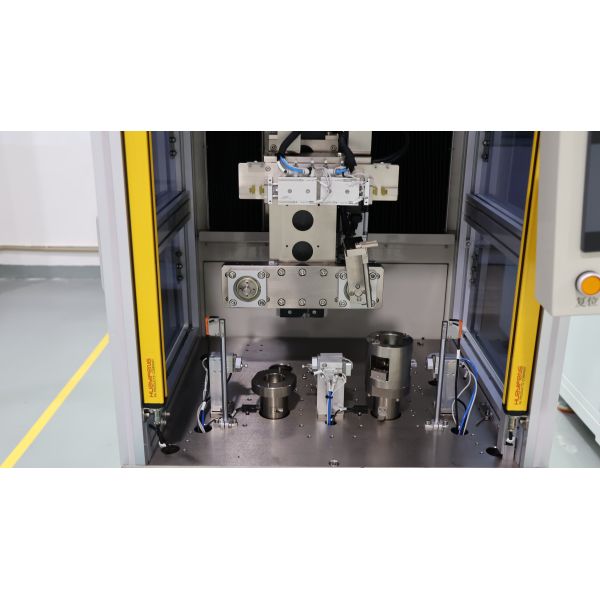 IOS9001 Automated Brushless Motor Coil Winding Machine For Stator Coil Inner Winding