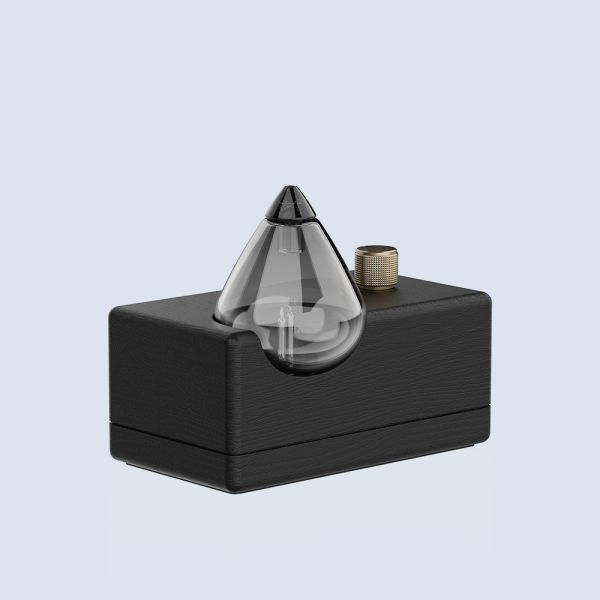 Natural Beech Wood Aroma Diffuser operational view