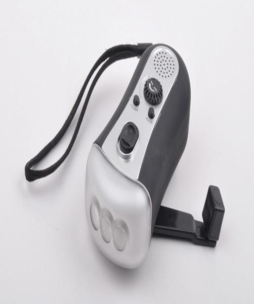 CE&ROHS certificated rechargeable dynamo flashlight manual torch