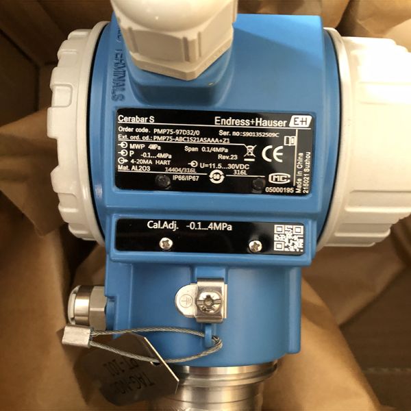 NEW Endress+Hauser PMP51 Cerabar Absolute and Gauge Pressure Transmitter PMP51Output 4-20mA With Display/No Display