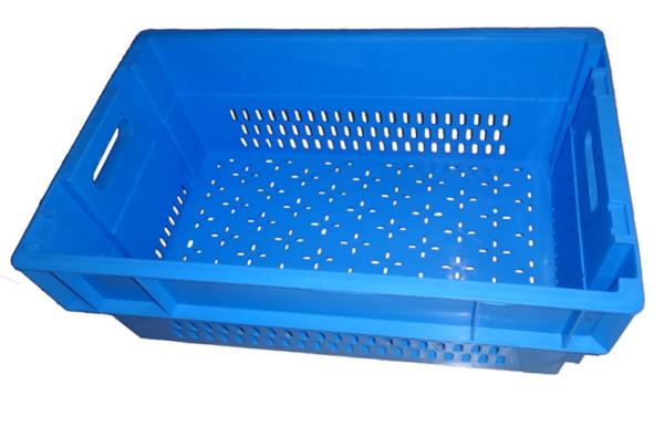 Buy Retroflected Inserting Plastic Euro Stacking Container Vegetable Transportation at wholesale prices