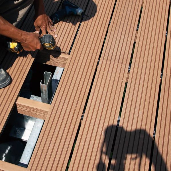 Garden WPC Decking Panel Suppliers Customized Multifunctional