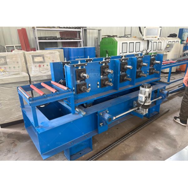 Heavy Duty Box Beam Roll Forming Machine with 15-20m/min Speed 5.5Kw Power and 13 Forming Stations