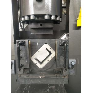 Model JBC1010 Flate Steel Punching Machine , Channel Steel Punching Machine