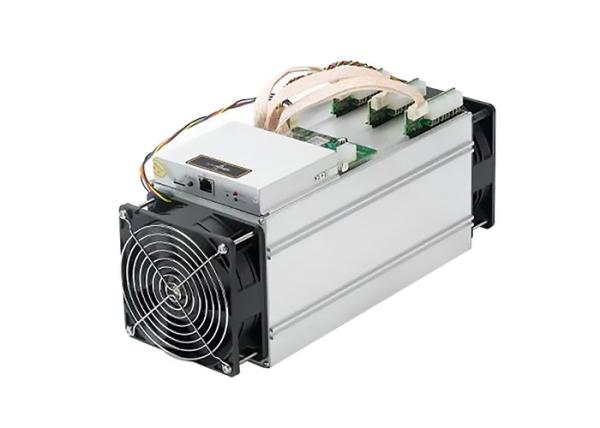 Buy Custom Antminer Bitcoin Miner Ethernet Cable Networking Connection Mode S17e 64T at wholesale prices