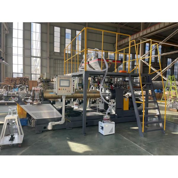 Buy LLDPE Straight Artificial Grass Extruder For Turf Grass Pitch at wholesale prices