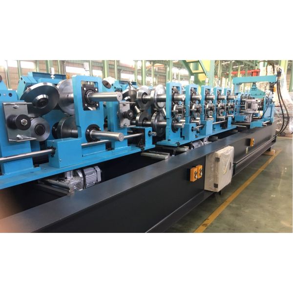 Bule Color Automatic Z140-300 Purlin Roll Forming Machine for Workshop Building