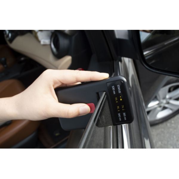 Handheld Digital Light Transmittance Meter 13mm Thickness