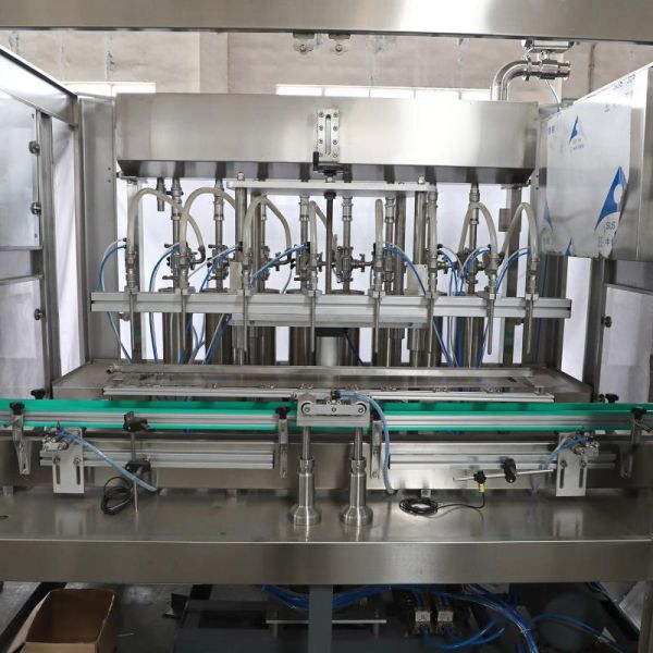 Linear Type Liquid Bottle / Tomato Sauce Filling Machine With Automatic Rotor Pump