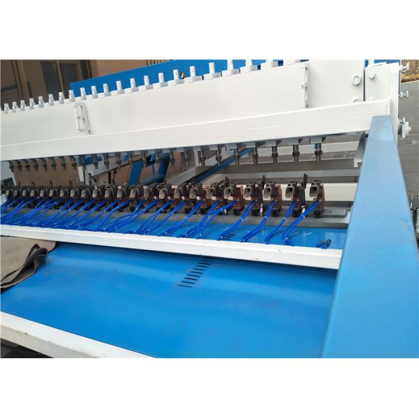 Reliable Poultry Cage Welding Machine / Weld Mesh Making Machine 2 Years Warranty