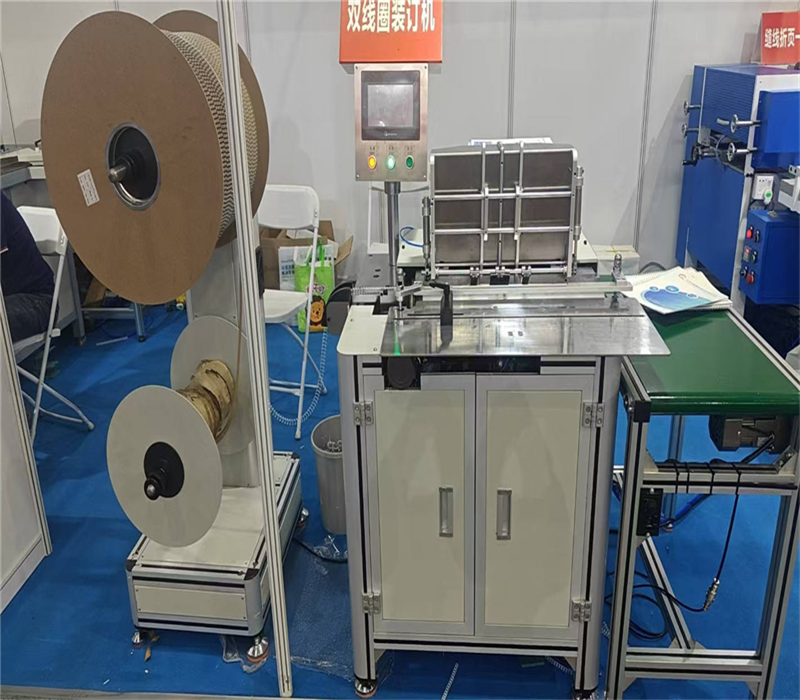 590 MM Fast Speed Wall Calender Note Books Cook Books Making Binder Binding Closing Machine Equipment