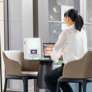 Quality White Portable Solar Generators Sustainable Energy 6-8 Hours Charge Time 180W/300W for sale