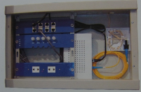 1 Core ABS Plastic Outdoor Fiber Termination Box High Safety Fiber Optic Socket
